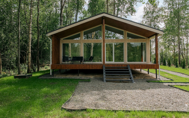 Kottedzh 105m2 V Tikhom Lesu Private house