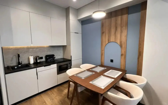 Апартаменты на учительской дом 3