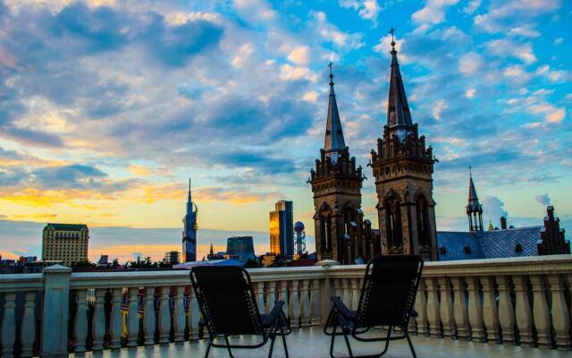 Апартаменты Sunrise Batumi