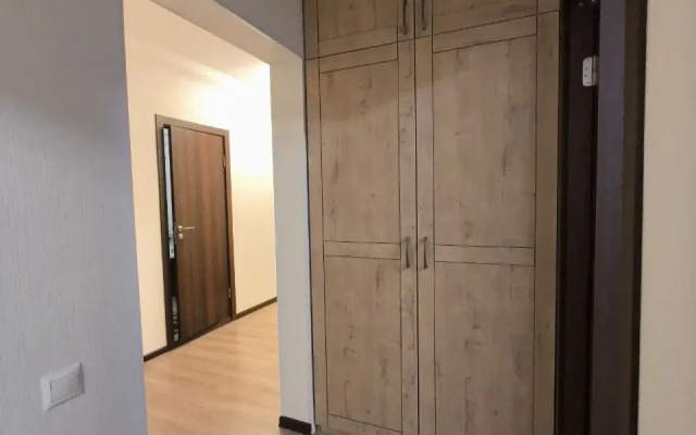 2-Kom.kv. Zelenaya Vertikal Flat