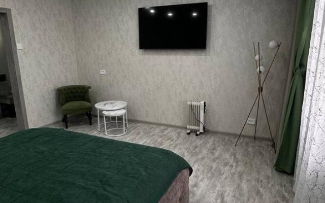 Квартира на проспекте Дружбы Народов 94