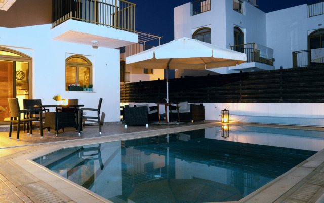 Seafront With Private Pool Villa