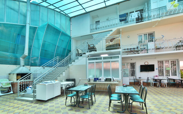 Chernomor Guest House