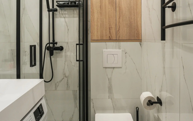 Трехкомнатная Квартира в Центре с Новым Ремонтом