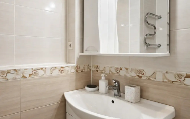 Apartamenty Len radom s Medsancast'u MVD, Parkom Cudes i SGK Kirova 25