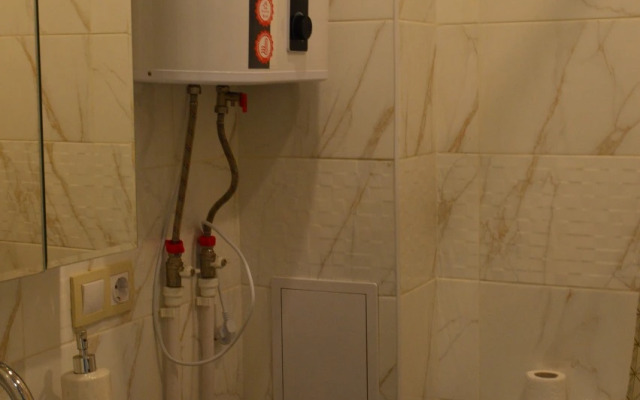 S Basseynom Na Sodruzhestva Apartments
