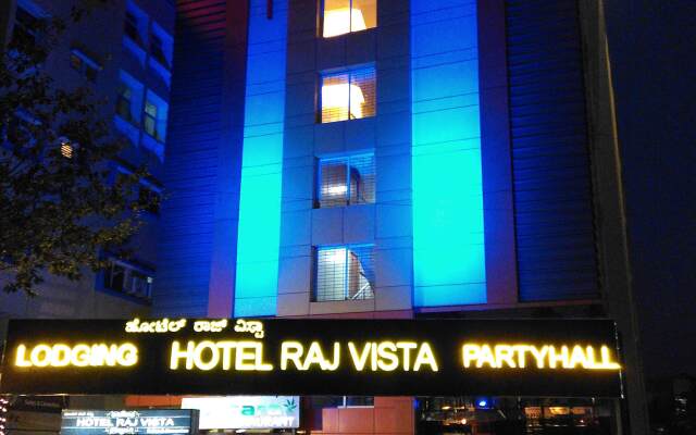 Hotel Raj Vista Suites & Convention
