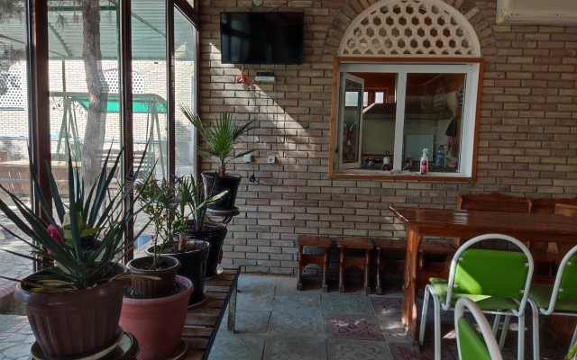 Goziyon Hostel