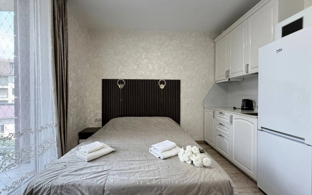 Serdtse Adlera Na Kaspiyskoy Flat