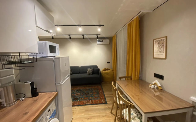 Квартира на Улице Тхапсаева 16