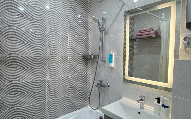 Elitnaya Studiya v Tsentre Goroda Flat