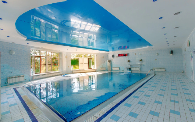 Отель Гостиничный Комплекс Росинка