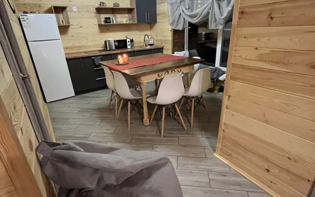 Частный дом Ирбис  Уральская сказка