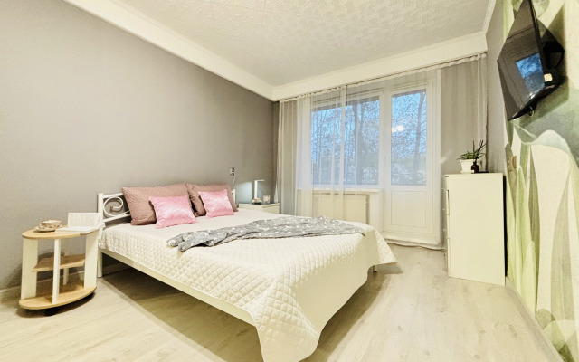 U Metro Flat