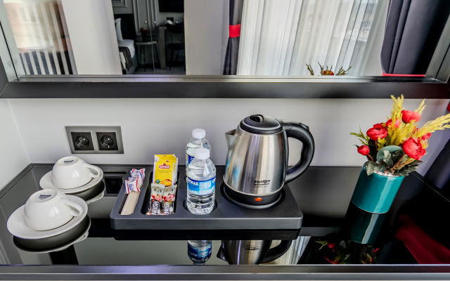 Intercity Airport Hotel