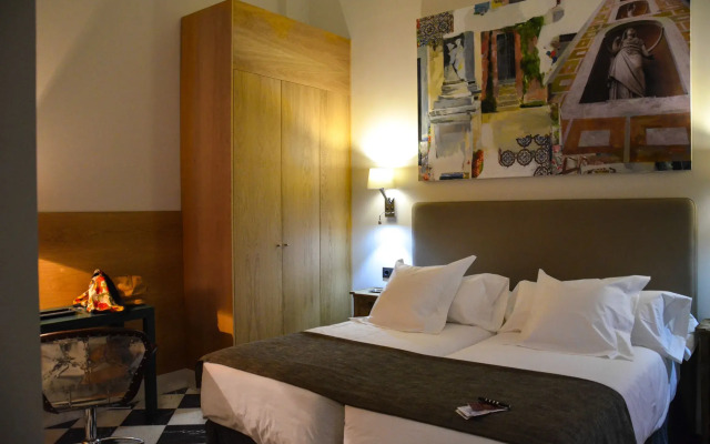Águilas5 SevillaSuites Apart-Hotel