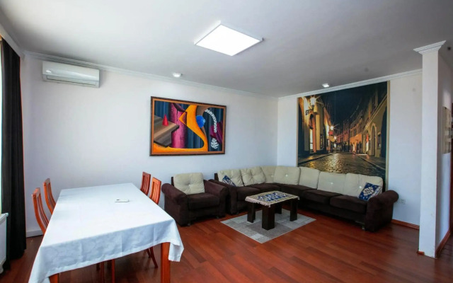 Old City Hatefi Apartment hotel