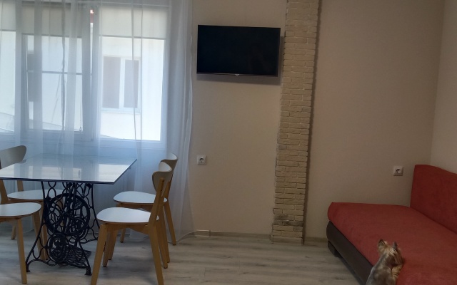 Alzas Guest House