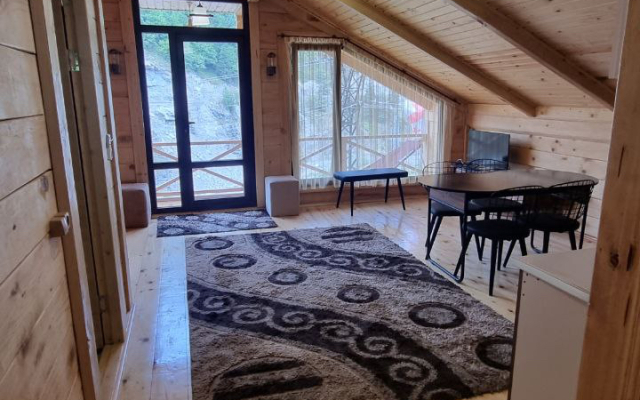 Гостевой Дом Окропилаури