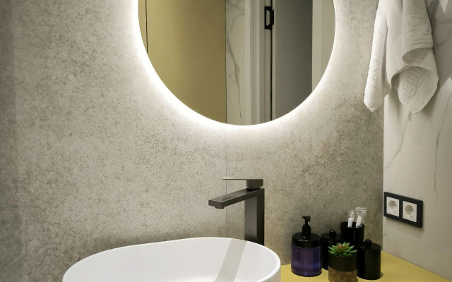 Man"s Dream Flat