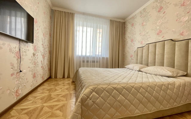 Dvushka Standart Na Tukhachevskogo (HouseVip26) Flat