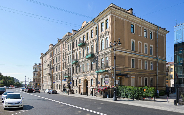 Квартира Просторные апартаменты с проектором LetYourFlat Sati