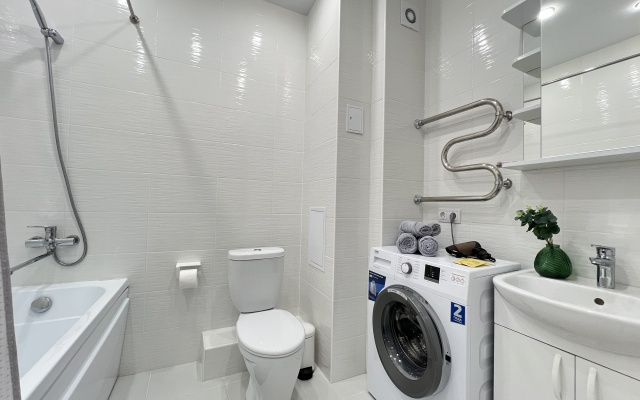 Квартира Евро 2-ком Дальневосточная 166/4-45 Иркутск Набережная КакДома