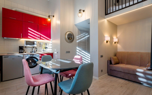 Апартаменты около площади Восстания