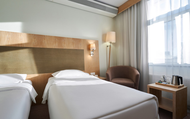 Cosmos Ekaterinburg Hotel
