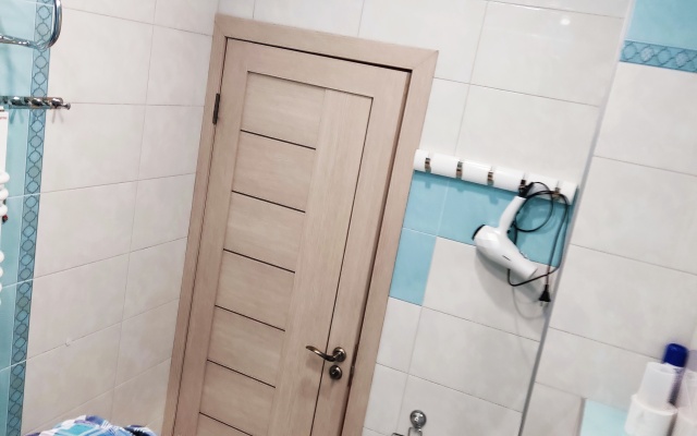 "Anglijskaya Kvartira V Tsentre" Apartments