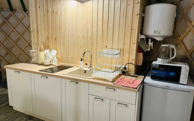 Tatarskaya Yurta Altyn Saray Glamping