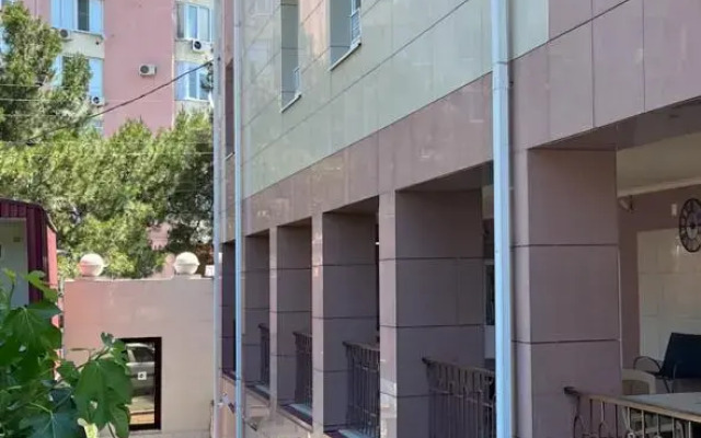 Отель Олина