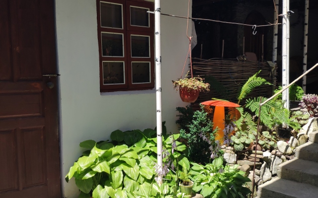 Domik V Loo Private House