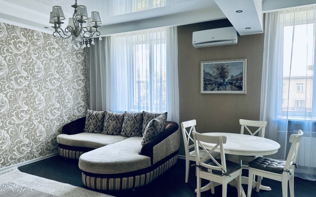 Unique Apart Garden v Samom Centre Kemerovo na Glavnoj Progulochnoj Ulice Vesennej 16 Apartaments