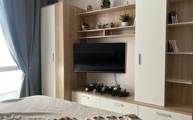 ZhK Ozerki Shidlovskogo 13 Flat