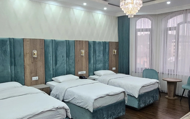 Sharq Hotel