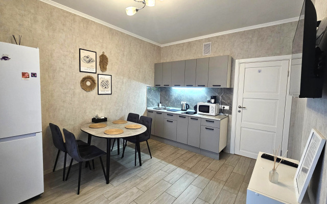 Uyutnaya Odnokomnatnaya C Balkonom Flat