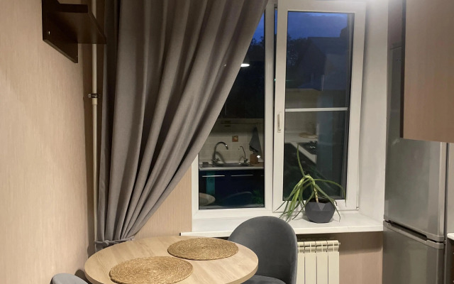 2 Komnatnaya Na 6 Gostey Flat