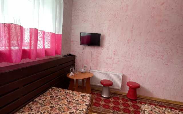 5 Morey Guest House