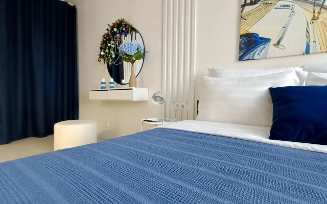 Set' Apartamentov <<Atmosfera>> | Santorini - Morskoe Spokojstvie I Gorodskaa Vysota