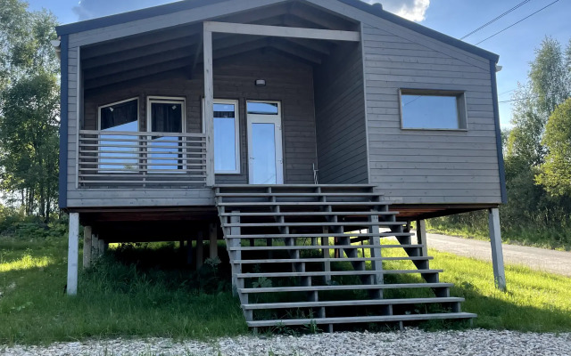 499 Private house