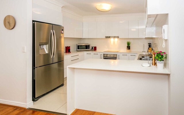 Upscale In Surfers Paradise Apartments