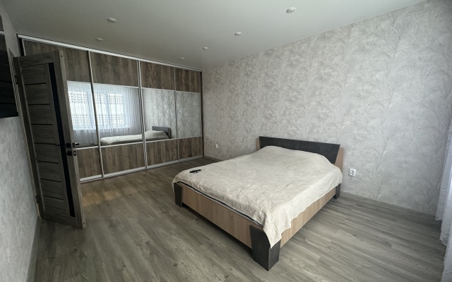 Uyut Flat