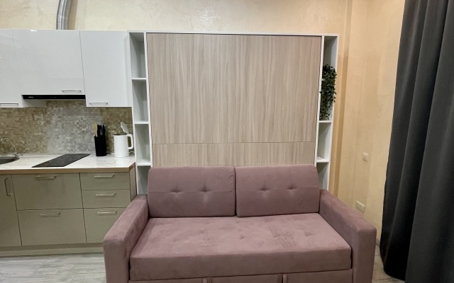 Studiya S Cherdakom Naprotiv Tts Gorki Gorod Flat