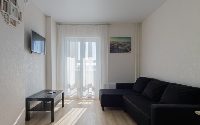 Na Molodezhnom Prospekte Flat