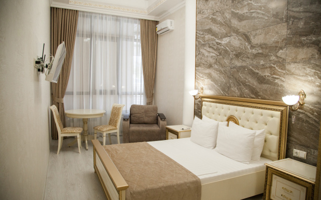 Apartment on Navaginskaya 3