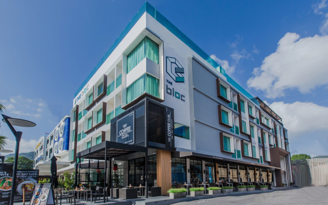 Отель The Bloc Hotel Phuket