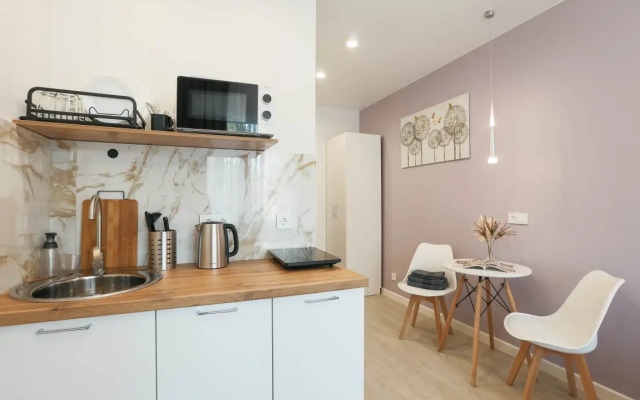 Apartments Uyutnye Apartamenty V Zhk Aviator (2)