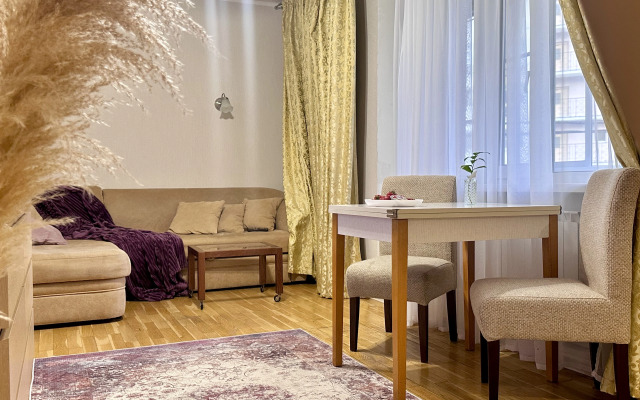 Otlichnaya Dvukhkomnatnaya U Vdnkh Flat