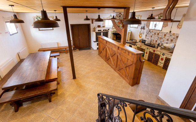 Частный дом с русской печью и баней